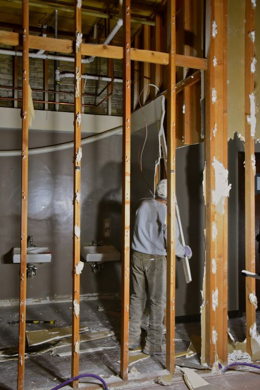 Top Bathroom Remodeling Companies in Woodland Hills, CA